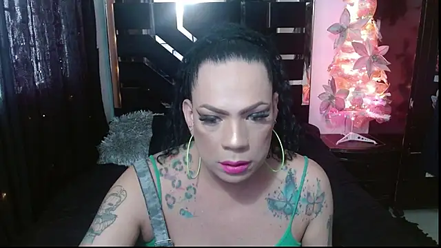 talianha online show from November 18, 8:10 pm