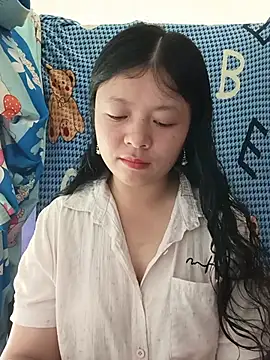 lisa-bae00 online show from June 14, 3:30 am
