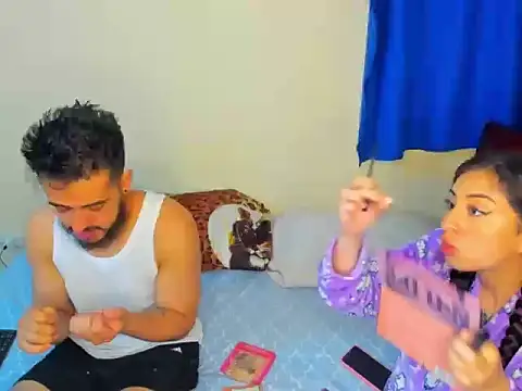 astredad2025 online show from November 14, 3:06 am