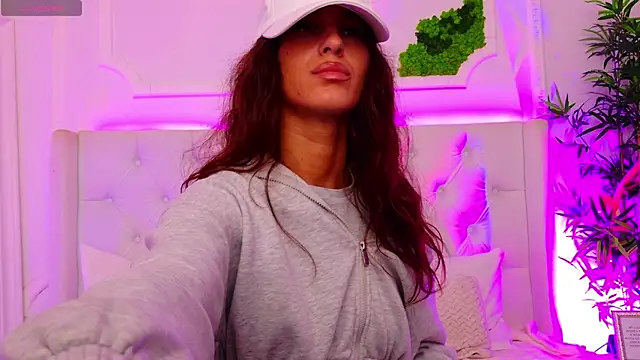 ElisaCharm online show from June 11, 3:47 am