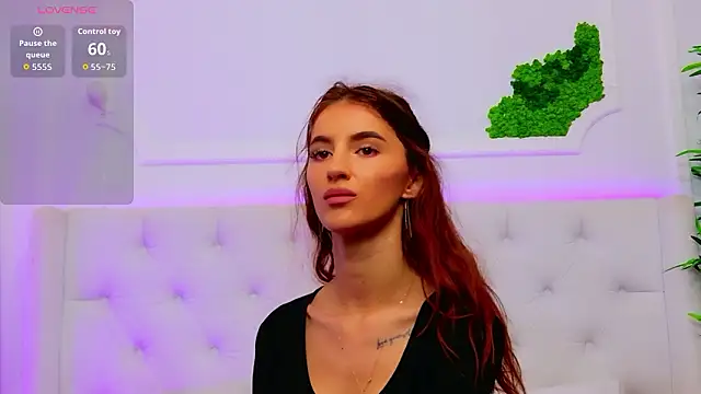 ElisaCharm online show from February 2, 5:28 am