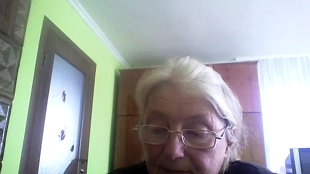 AmyLove353 online show from March 6, 9:37 am