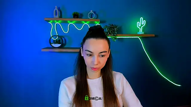 kira light   online show from November 6, 9:37 am