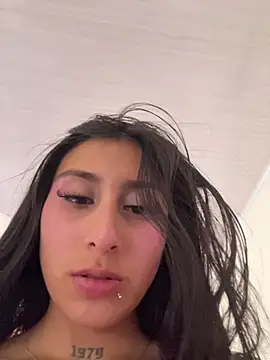 Violeet-Smith online show from February 27, 7:24 pm