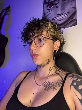 Abby Evanns1 online show from February 13, 11:06 pm