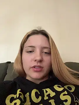 xoxokehlani online show from May 21, 6:28 pm