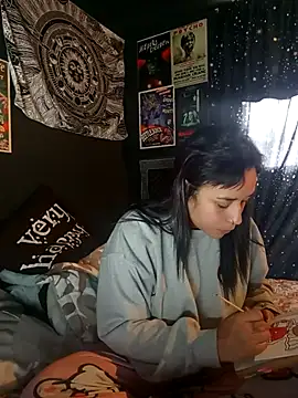 Isis Bathory online show from October 23, 3:51 pm