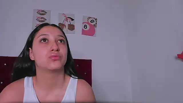 kittymonroe1 online show from June 30, 5:45 pm