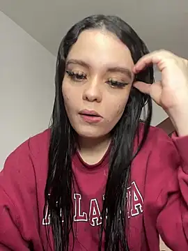 Selena Roa online show from February 21, 4:30 pm