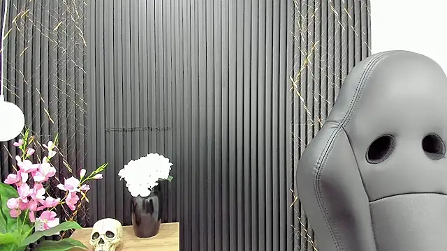 mirandaduboiss online show from July 23, 4:59 pm