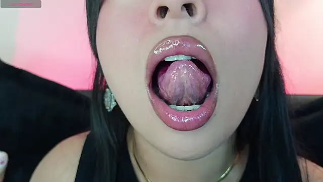 mia roux1 online show from July 30, 2:45 am
