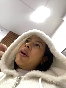 PaulaCruz01 online show from November 16, 12:01 am