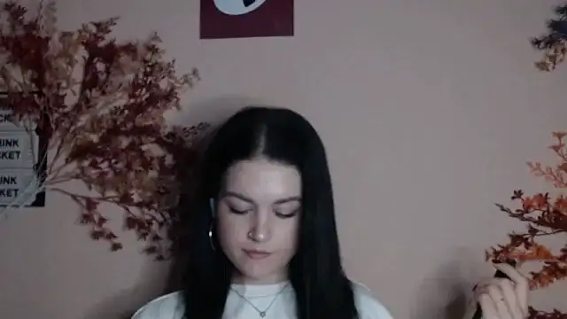 Black Kitttty online show from October 29, 2:53 pm