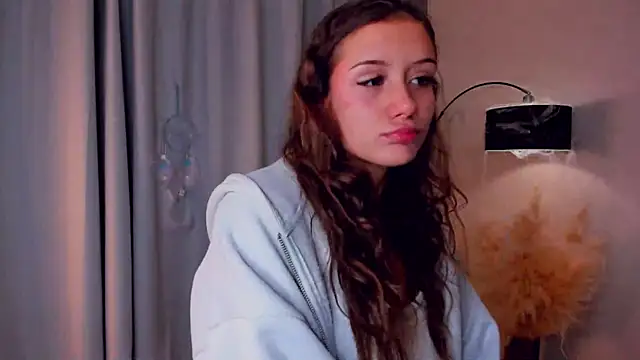 KeshaRachi online show from November 5, 1:11 am