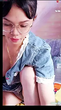 Maomilove1 online show from July 13, 7:20 am