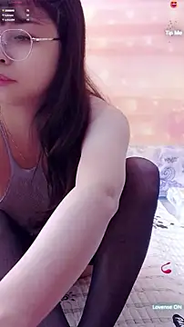Maomilove1 online show from April 29, 5:30 pm