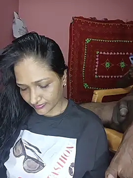 CoupleShow 432 online show from May 19, 5:20 pm