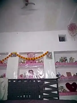 QRESABABY online show from November 3, 10:25 pm