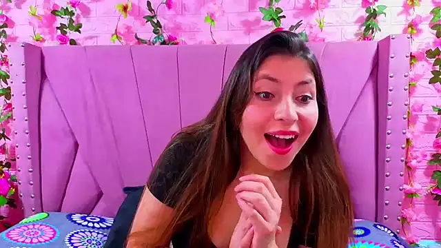 Alyy Brown online show from November 9, 2:29 am