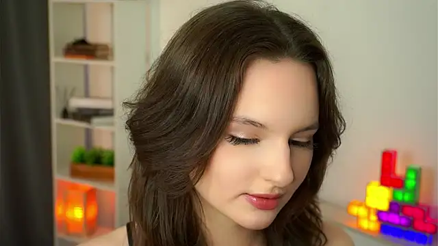 AlonaBackers online show from October 25, 10:12 am