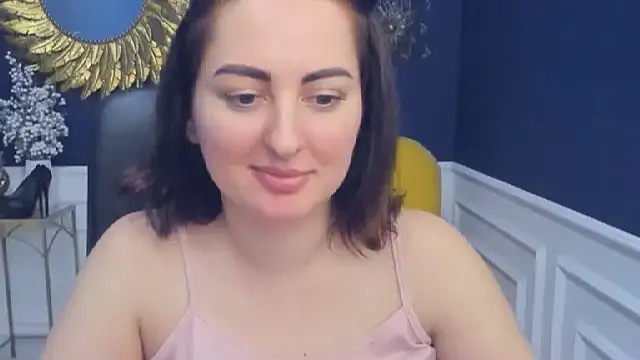 NoraSimons online show from March 17, 7:01 am