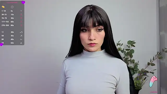 chloehanna online show from June 25, 1:57 pm