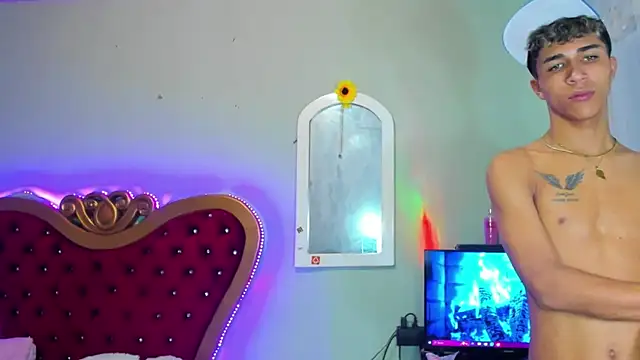 boyswantingplay online show from March 9, 11:41 pm