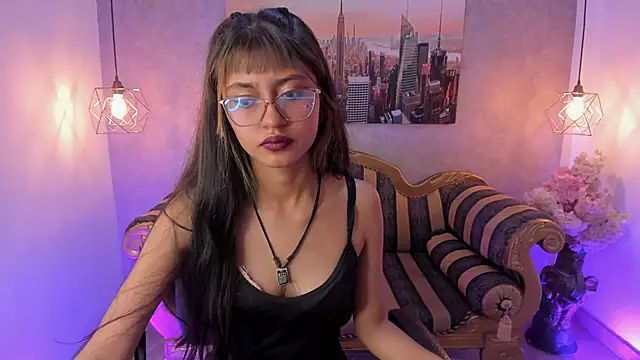 Noa clk online show from October 23, 3:45 am