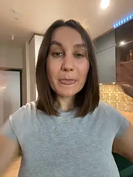 AliceLili online show from October 29, 9:57 am
