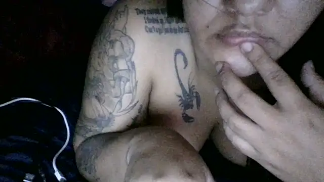 Jennifersbodyy online show from November 13, 4:44 am