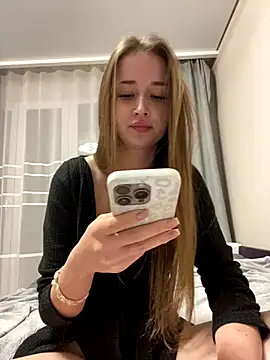 Angel hotyy online show from October 28, 8:46 pm