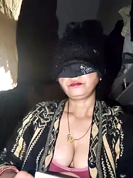 Pyaar Ki Pooja online show from January 16, 11:45 pm