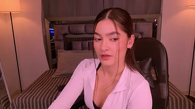 Bella Clark2 online show from July 25, 2:07 am