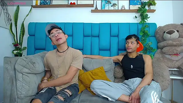 Hot Boys Latinos X online show from February 9, 11:29 pm