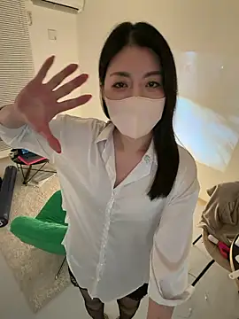 akimix xoxo online show from February 22, 5:25 pm