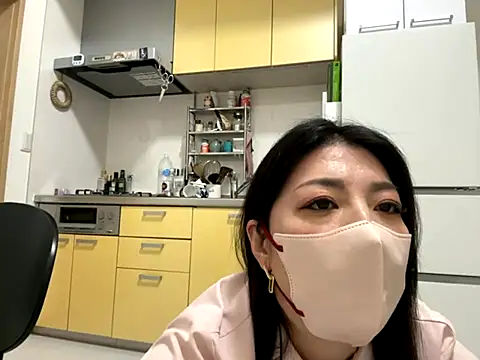 akimix xoxo online show from November 2, 1:25 pm