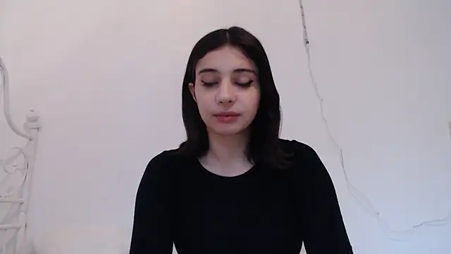 bellefleurrr online show from April 27, 6:38 pm