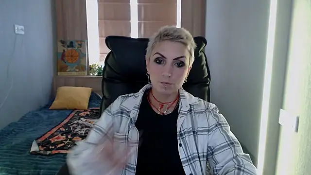 Sweet-n-Strong online show from June 21, 11:14 am