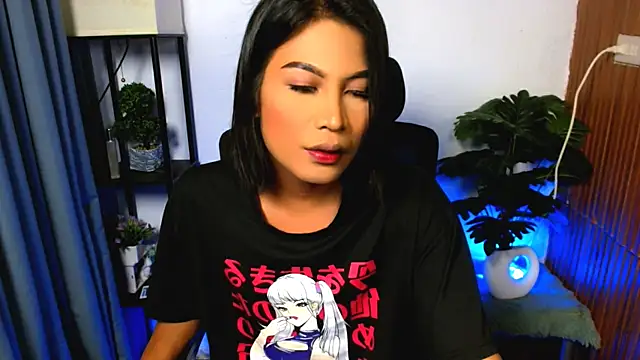 YourPrettyBella TS online show from June 25, 6:09 pm