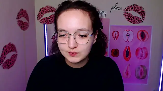 MissAriaa online show from October 28, 7:19 pm