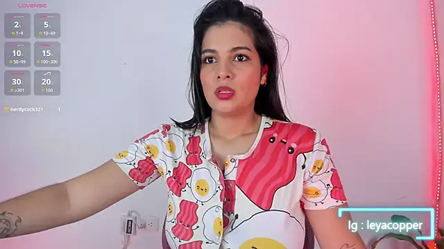 Leyacopper  online show from June 29, 11:48 pm