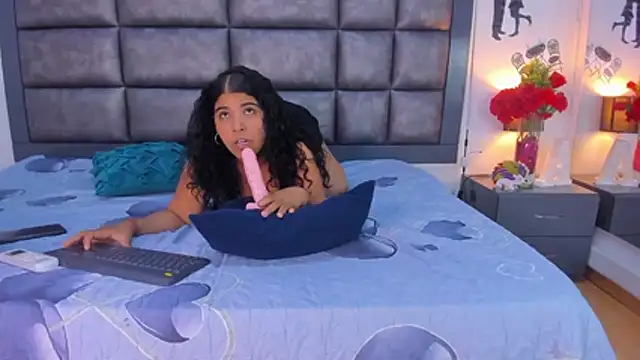 Sasha Picot17 online show from November 3, 12:53 pm