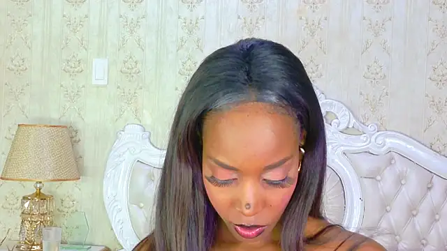 Kelly Swift online show from July 17, 3:11 am