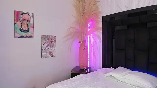 JanneBlossom  online show from July 29, 8:53 pm