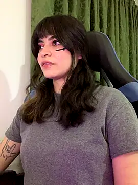 Annagoth  online show from December 3, 2:03 am