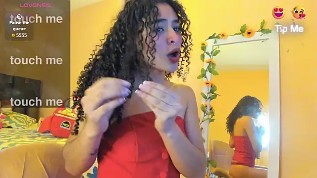 Keniia rizz online show from May 12, 5:30 pm