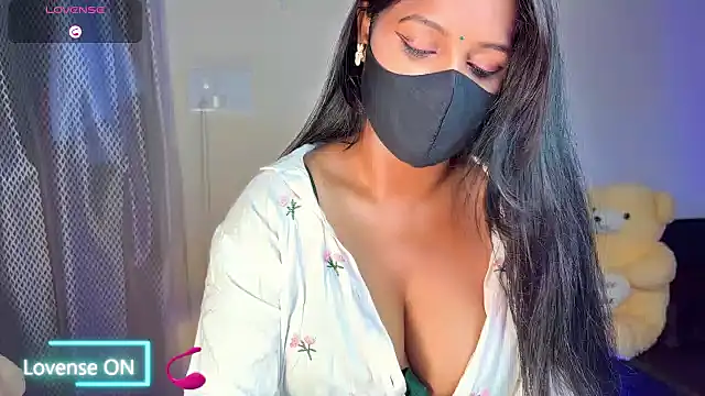palakmishra033 online show from July 6, 6:07 am