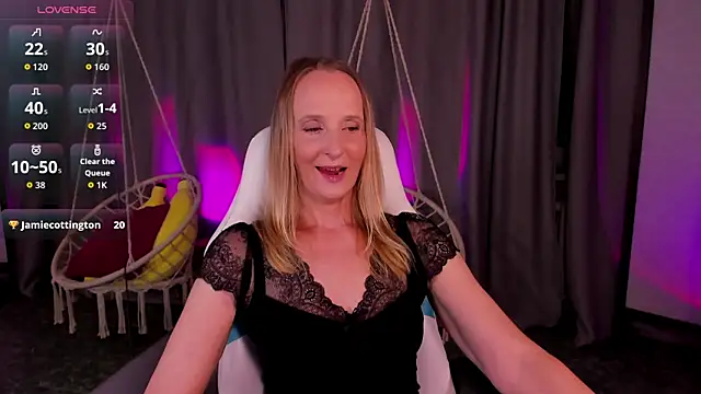 ScarlettPalmer online show from July 31, 10:05 am