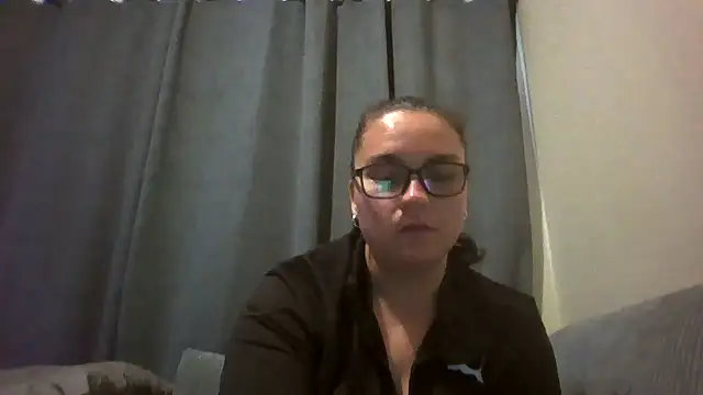 lilMissMarli online show from April 17, 8:27 am