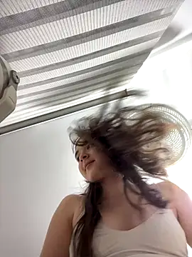 Valentina ro online show from November 8, 4:50 am